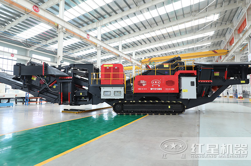 履帶式流動(dòng)磕石機(jī)圖片 履帶式流動(dòng)磕石機(jī)圖片