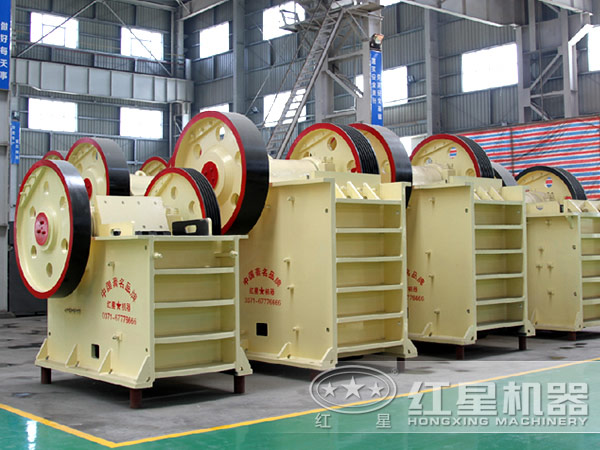 混凝土破碎機(jī)車(chē)間