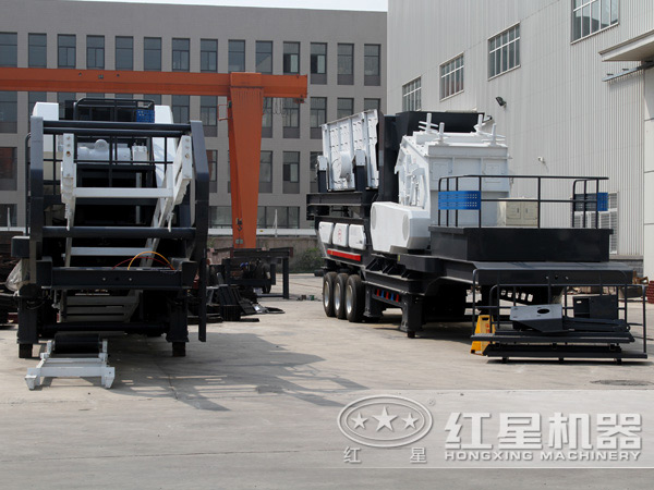 時(shí)產(chǎn)300噸移動(dòng)破碎站廠家