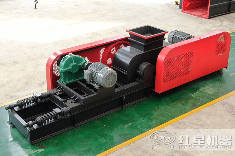 河卵石對輥制砂機圖片