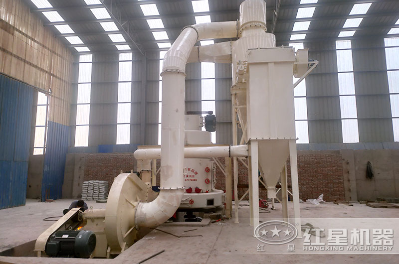 鉀長石粉生產(chǎn)線實(shí)拍圖 鉀長石粉生產(chǎn)線實(shí)拍圖