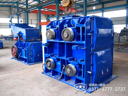 四輥破碎機(jī)