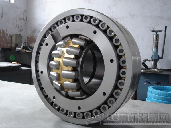 球磨機(jī)主軸承