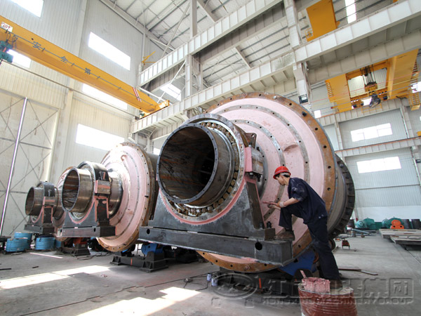 石英砂球磨機筒體部