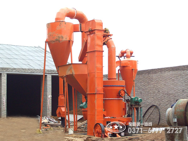 云母磨粉機客戶現(xiàn)場