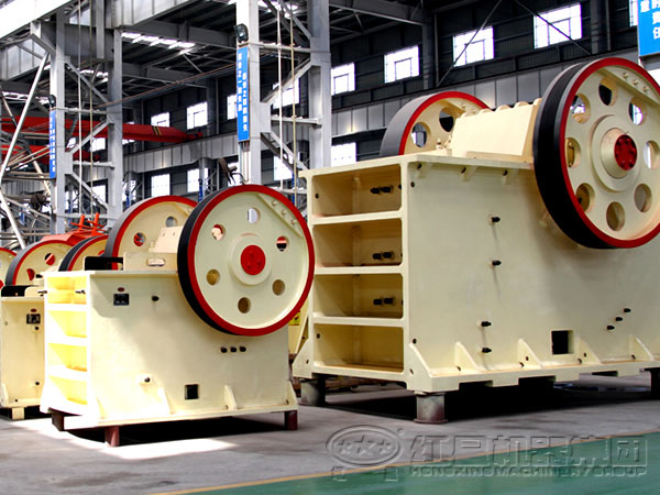 大型鄂式破碎機