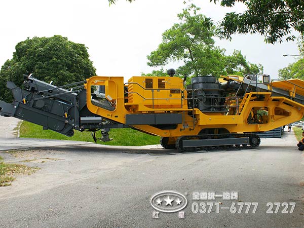 履帶式圓錐破碎機(jī)