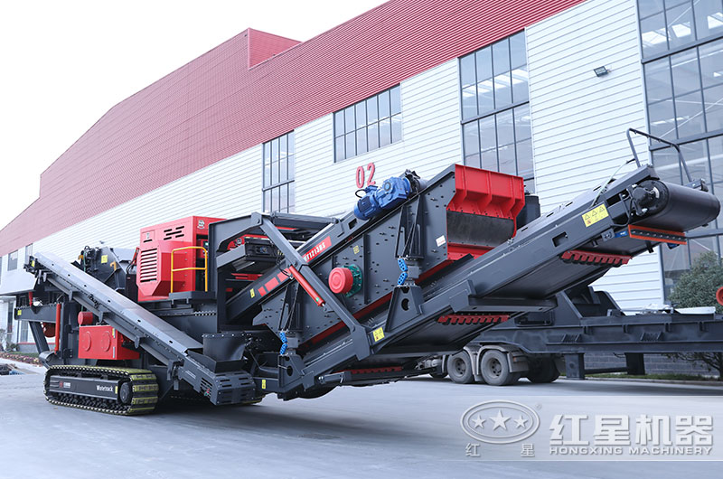 履帶式移動(dòng)制沙設(shè)備圖片