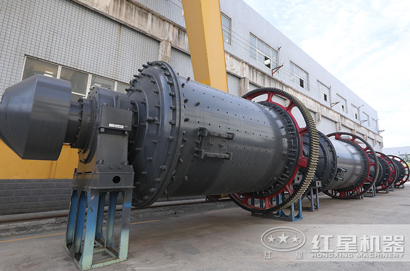2.2*6.5米的球磨機(jī)圖片