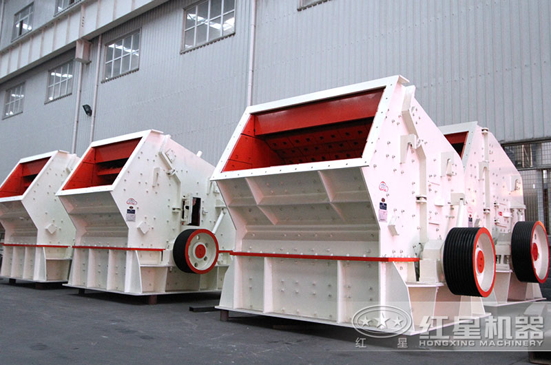 1820反擊破碎機(jī)圖片 1820反擊破碎機(jī)圖片