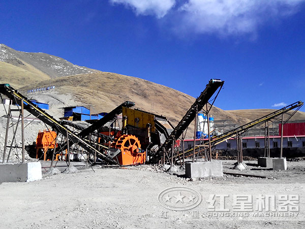 混凝土現(xiàn)場加工圖 混凝土現(xiàn)場加工圖