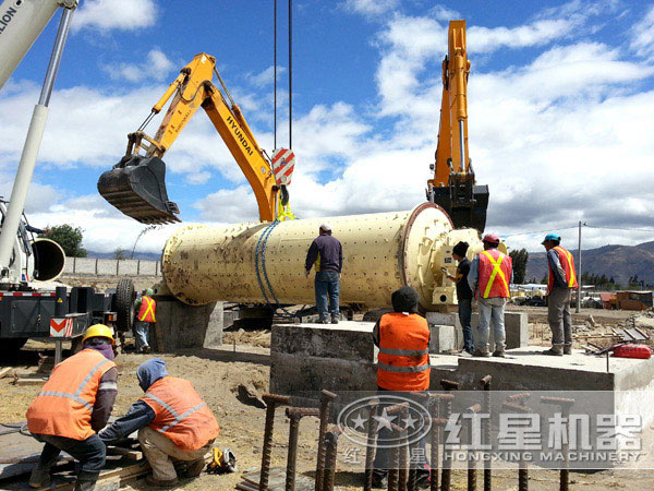 球磨機(jī)現(xiàn)場(chǎng)安裝圖