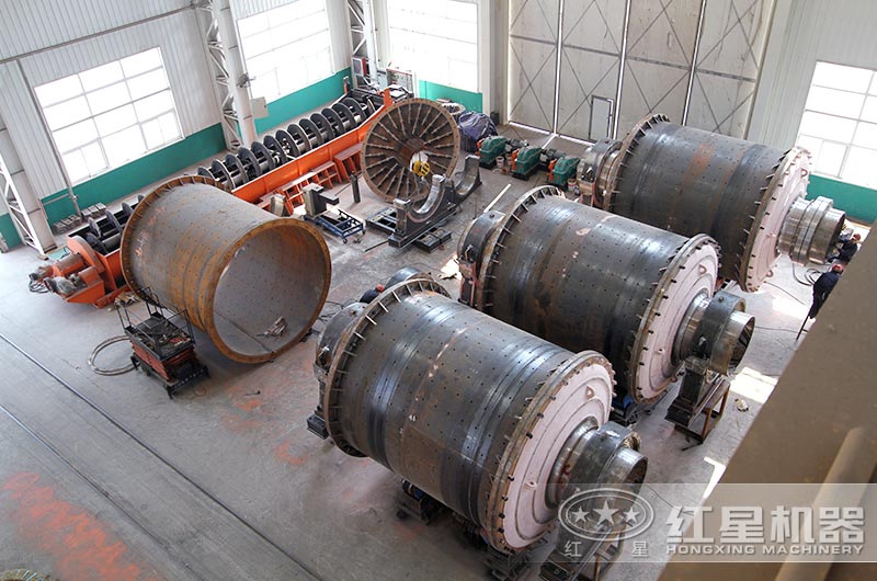 球磨機(jī)生產(chǎn)車間 球磨機(jī)生產(chǎn)車間