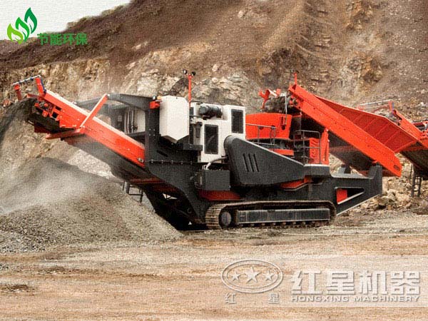 車(chē)載石子破碎機(jī)客戶現(xiàn)場(chǎng)圖展示