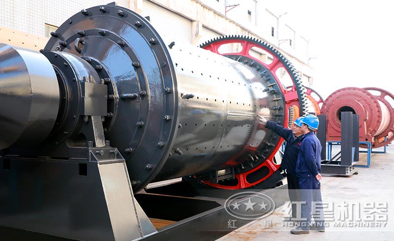 風化沙球磨機技術人員檢驗圖