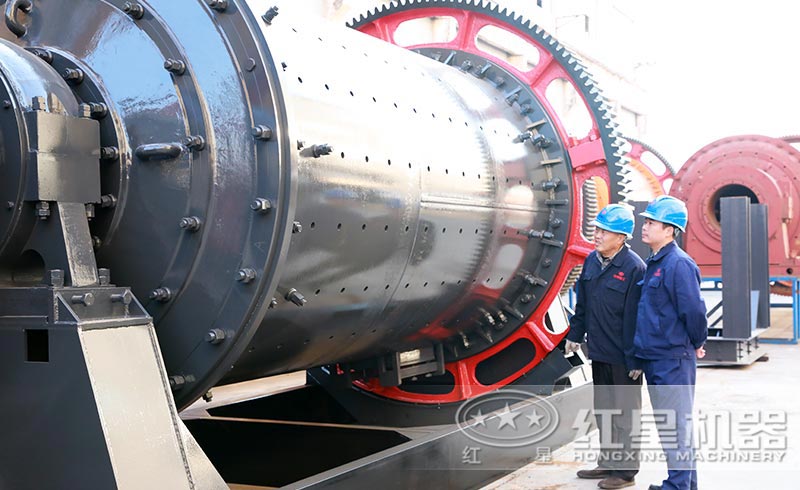 紅星球磨機(jī)用戶參觀現(xiàn)場