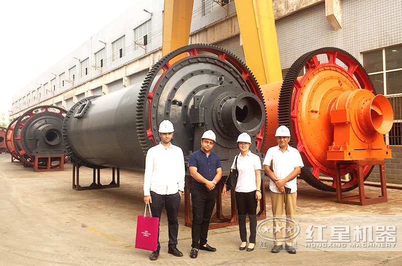 用戶參觀紅星球磨機(jī)