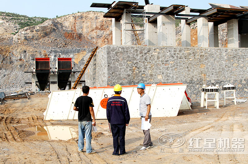 石頭破碎機(jī)安裝時要專業(yè)人員進(jìn)行指導(dǎo)操作