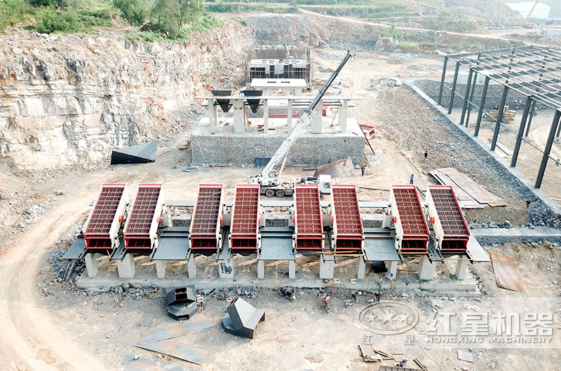 固定錘破打樁現(xiàn)場