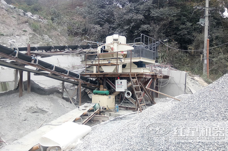 VSI制砂機(jī)作業(yè)現(xiàn)場 VSI制砂機(jī)作業(yè)現(xiàn)場