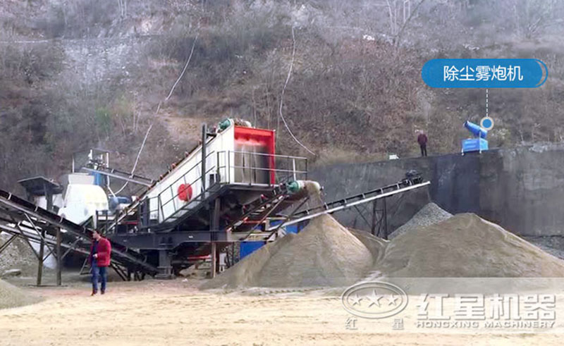 移動生產(chǎn)沙子現(xiàn)場 移動生產(chǎn)沙子現(xiàn)場