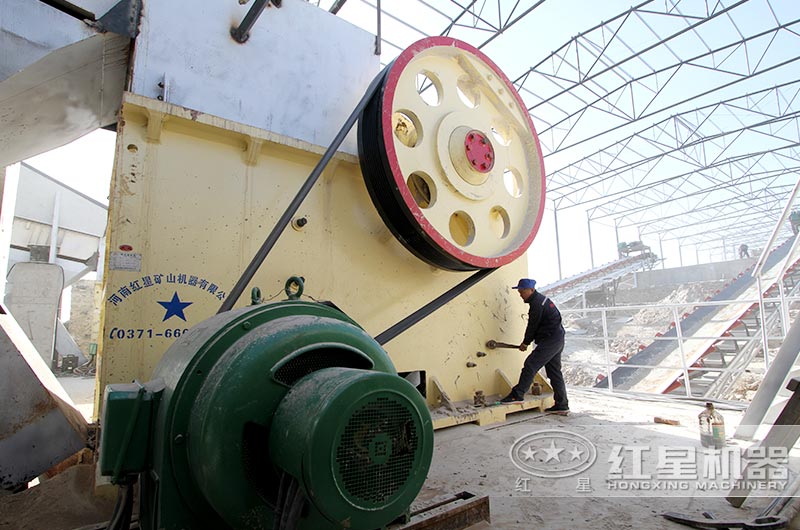 顎破機的現(xiàn)場安裝維護圖