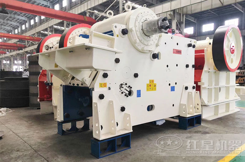 顎式破碎機(jī)粗破擔(dān)當(dāng)