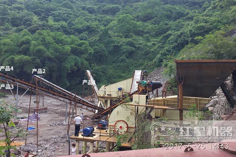 時產(chǎn)300噸重錘破現(xiàn)場實拍