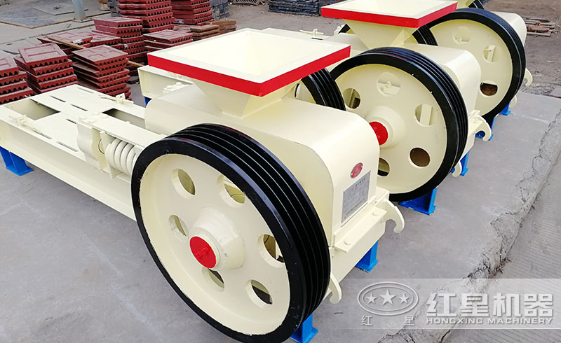 單輥輥式破碎機