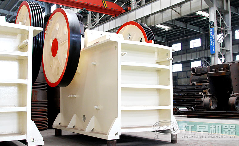 顎式破碎機(jī)