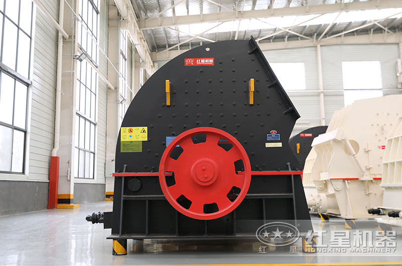 大型重錘式破碎機(jī)圖片 大型重錘式破碎機(jī)圖片